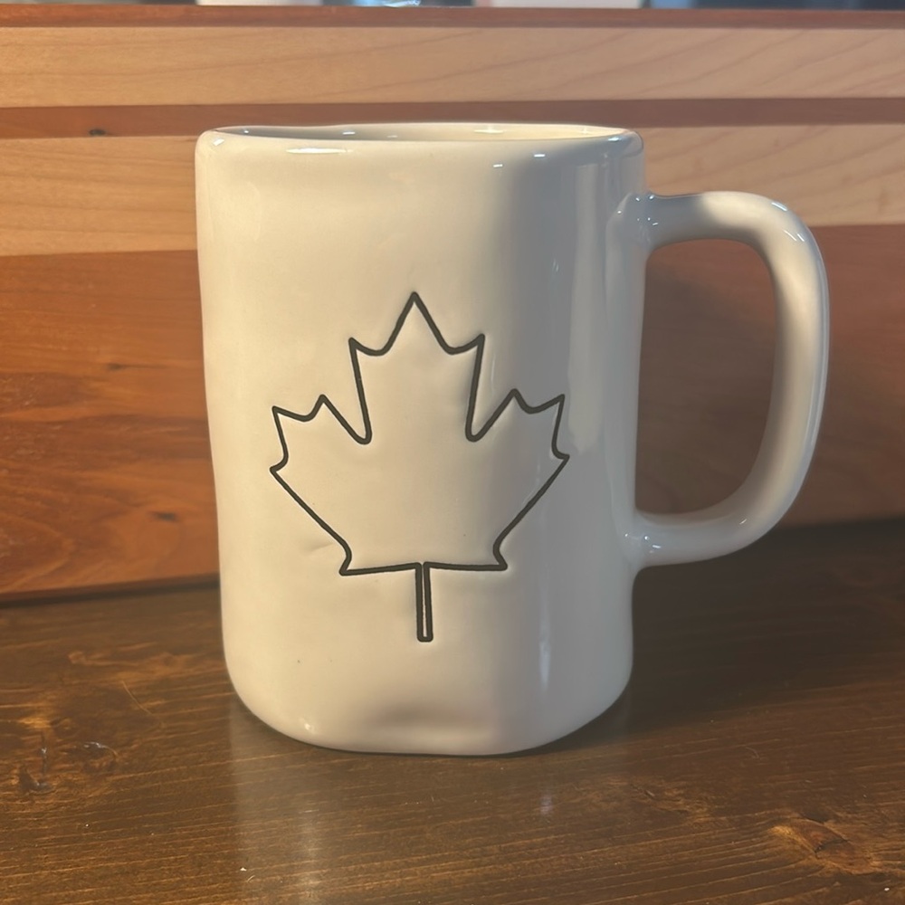 Rae Dunn Maple Leaf Mug - 1st edition